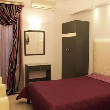 アパートホテル Niki 3*