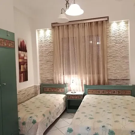 Niki 3*