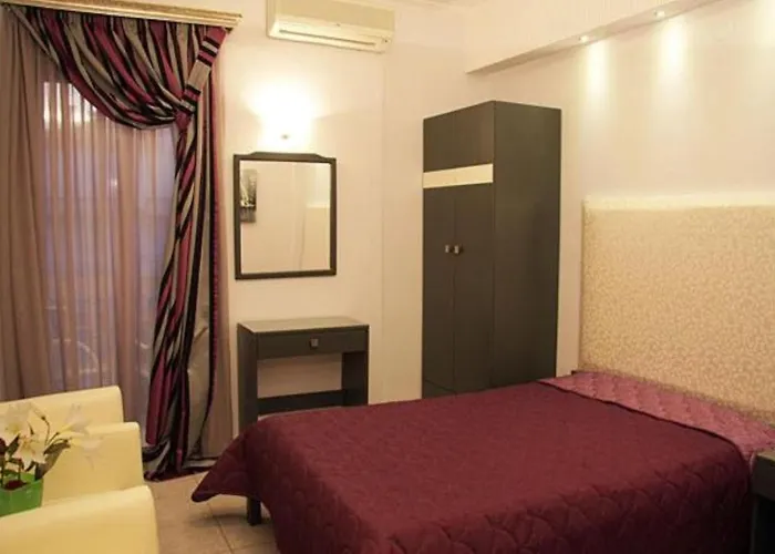 Aparthotel Niki 3*